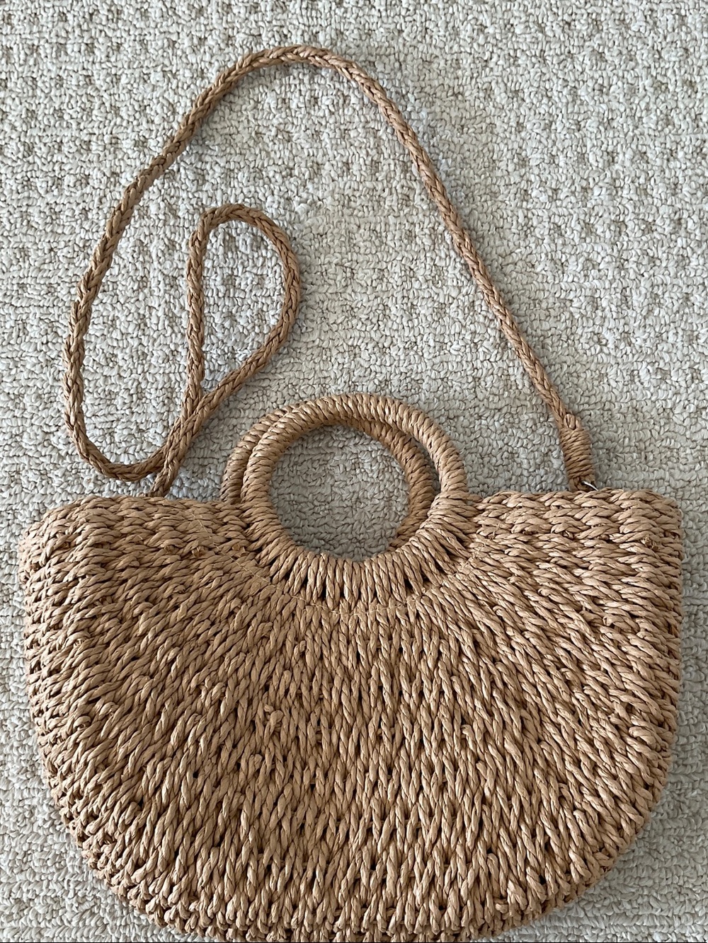 Woven Straw Circle Handle Shoulder Bag in Natural nwot